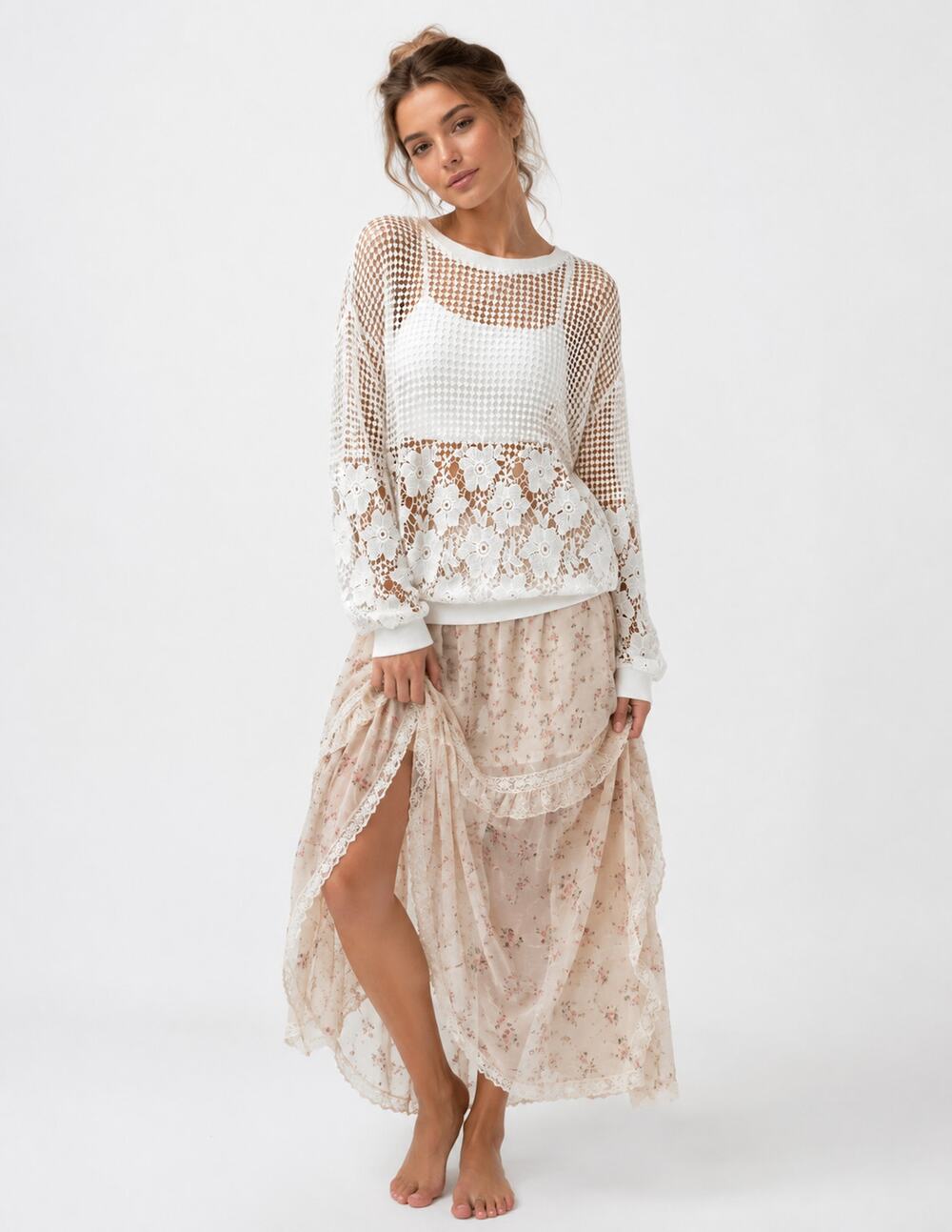 Bobeau White Floral Crochet Sheer Pullover Sweater Top M Open Knit Boho